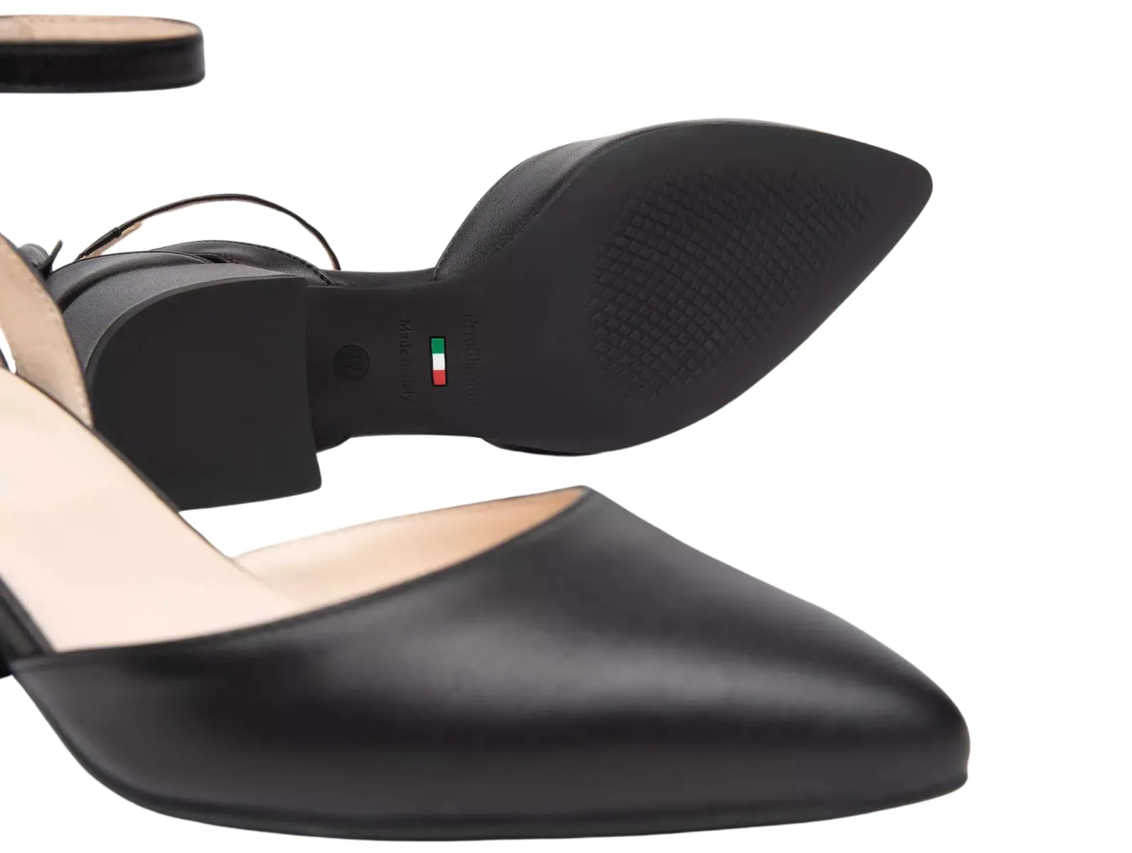 NeroGiardini E512350D 100 - Black